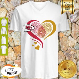Kansa City Chief Heart Fingerprint V-neck