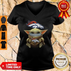 Nice Baby Yoda Face Mask Denver Broncos Tee V-neck