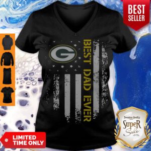 Top Green Bay Packers Best Dad Ever American Flag V-neck
