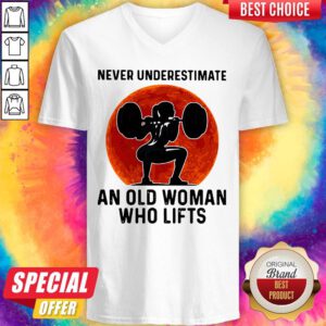 Funny Gym Never Underestimate An Old Woman Who Lifts V-neck