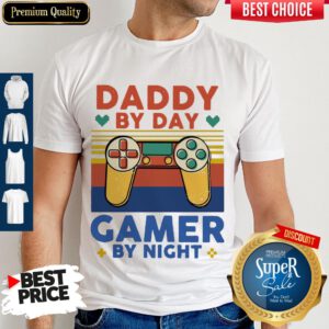 Top Daddy By Day Gamer By Night Vintage Shirt