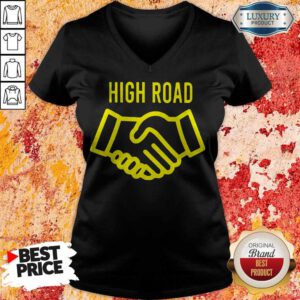 Awesome High Road Shake Hands V-neck