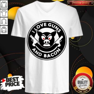 Awesome Pig I Love Guns And Bacon V-neck