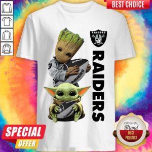 Top Baby Groot Ansda Hug Oakland Raiders Shirt