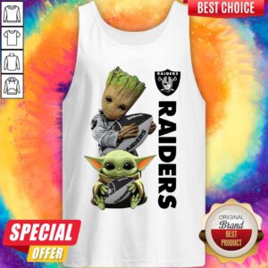 Top Baby Groot Ansda Hug Oakland Raiders Tank Top