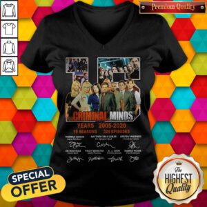 Nice 15 Criminal Minds Years 2005 2020 15 Seasons 324 Episodes Character Signatures V-neck