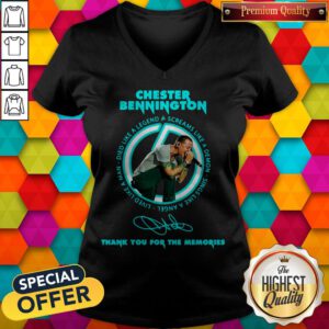 Top Chester Bennington Thank You For The Memories Signature V-neck