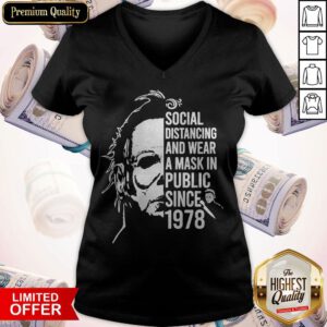 Top Horror Social Distancing And Wear A Mask In Public Since 1978 V-neck