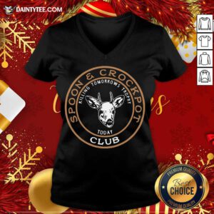 Spoon And Crockpot Club V Neck- Design By Daintytee.com