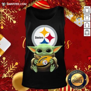 Pretty Baby Yoda Hugging Pittsburgh Steelers Tank Top - Design By Daintytee.com