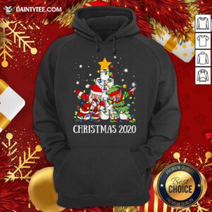 Quarantine Christmas 2020 Dabbing Santa Mask Elf Mask Hoodie- Design By Daintytee.com
