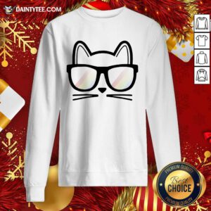 Cat Cute Lover Mom Dad Animal Handmade Sweatshirt- Design By Daintytee.com
