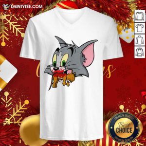 Tom Finally Catches Jerry V-neck- Design By Daintytee.com