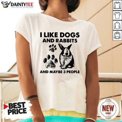 I Like Dogs And Rabbits And Maybe 3 People V-neck- Design By Daintytee.com