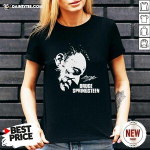 Bruce Springsteen Signature V-neck - Design By Daintytee.com