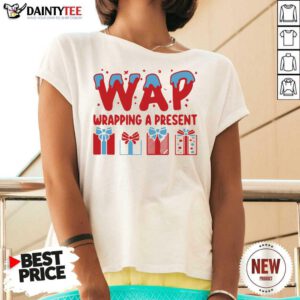 Wap Wrapping A Present V-neck - Design By Daintytee.com