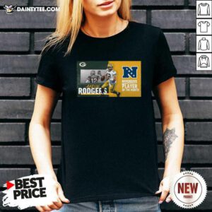 Green Bay Packers Aaron Rodgers Offensive Player Of The Month 2021 V-neck- Design By Daintytee.com