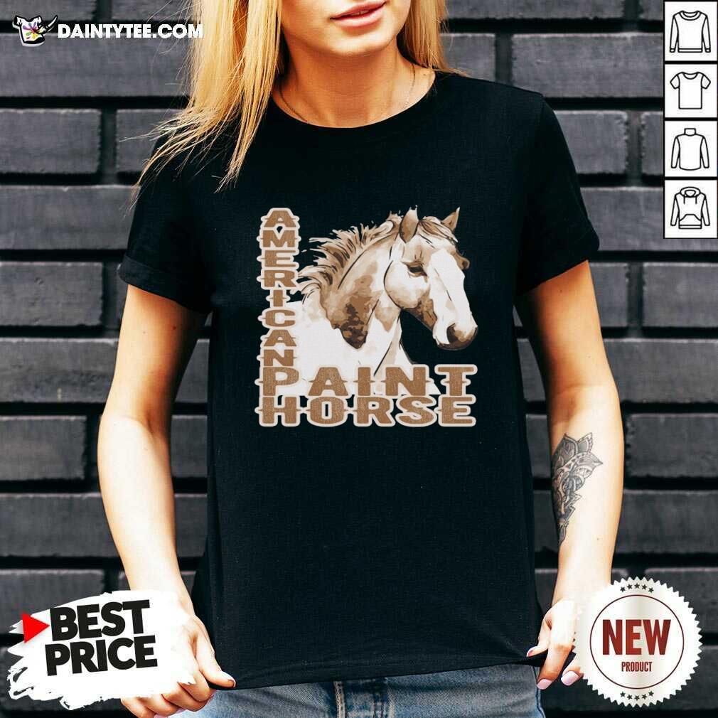 Paint Horse American V-neck Paint Horse American V-neck- Design By Daintytee.com