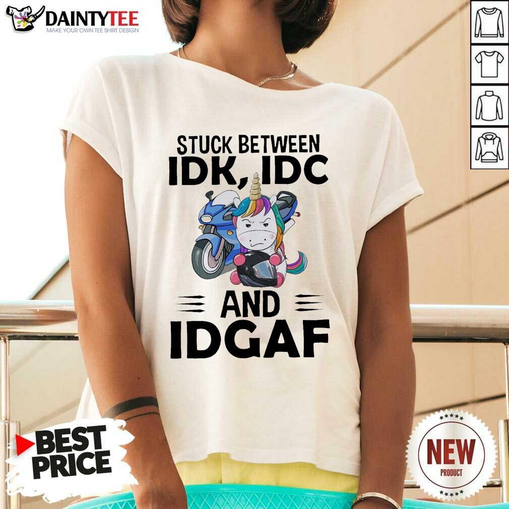 Unicorn Stuck Between Idk Idc And Idgaf V-neck Unicorn Stuck Between Idk Idc And Idgaf V-neck- Design By Daintytee.com
