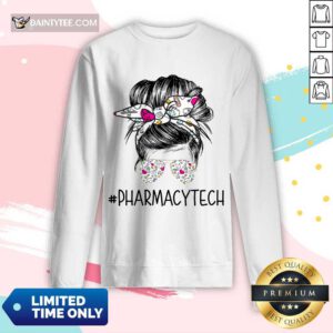 Happy Pharmacy Tech Girl Bun Hair Glasses Long-sleeved