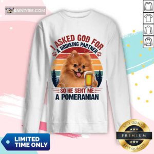 I Asked God For A Pomeranian Vintage Long-sleeved