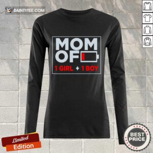 Mom Of 1 Girl And 1 Boy Long-sleeved