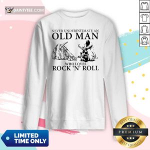 Never Underestimate An Old Man Who Loves Rock 'N' Roll Long-sleeved