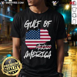 Awesome Gulf Of Mexico America T-Shirt featuring vibrant colors and a stylish design, perfect for beach lovers.