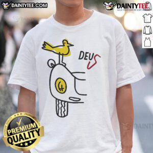 Happy Deus Specter Rare Birds T-Shirt featuring vibrant bird graphics on a stylish tee, perfect for bird lovers and fashion enthusiasts.