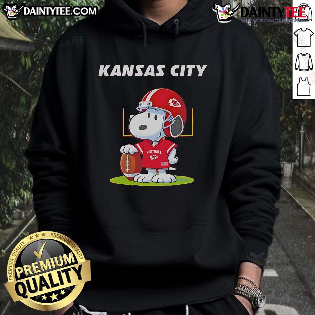 Alt Text: 2025 Nice Kansas City Chiefs X Peanuts Day hoodie featuring vibrant team colors and iconic Peanuts characters.