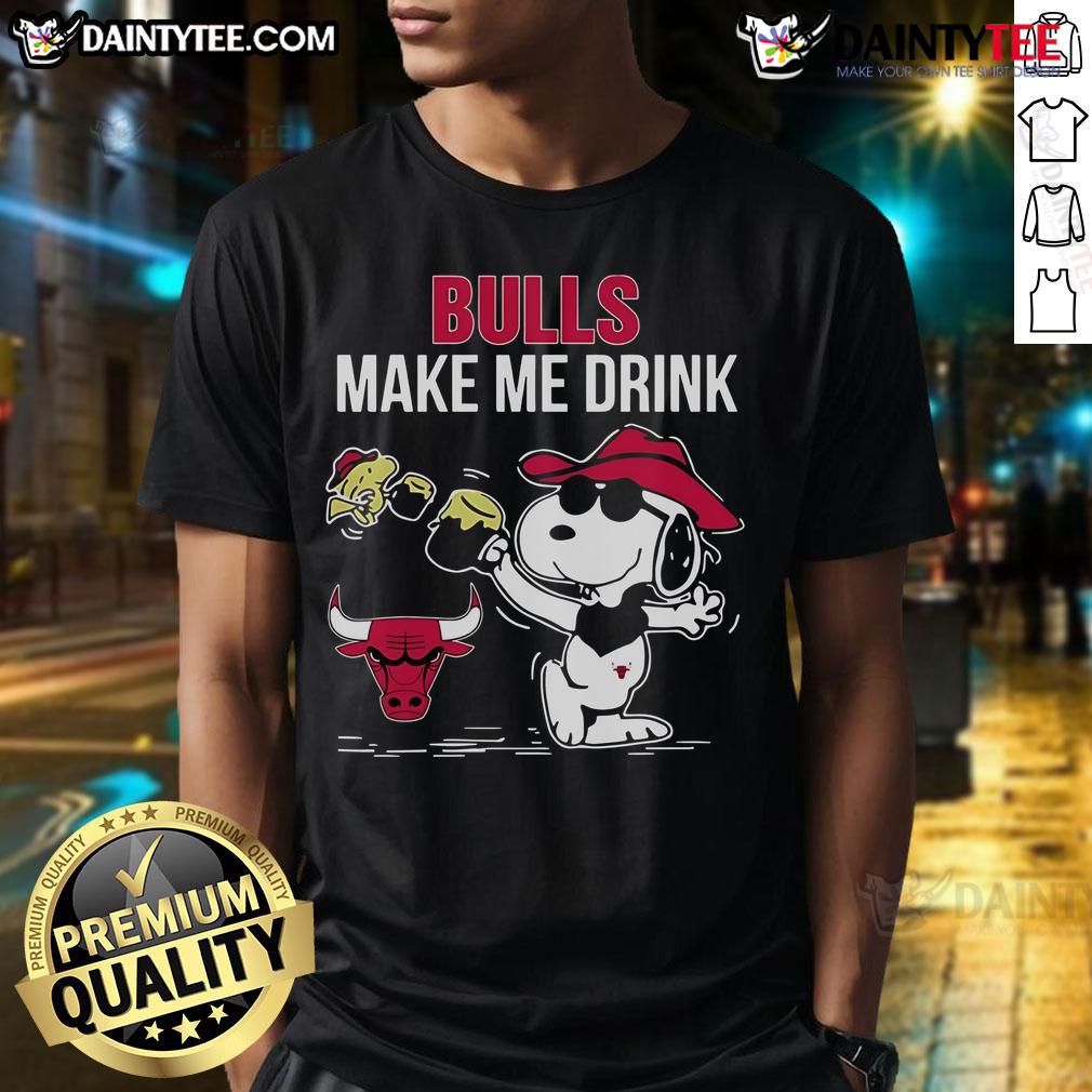 Alt Text: Nice Snoopy and Woodstock Chicago Bulls t-shirt featuring a fun drink theme, perfect for fans and collectors.