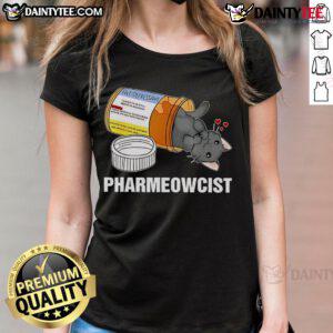 Alt Text: Cute black cat wearing a lab coat on a Pharmeowcist ladies tee, perfect for cat lovers and pharmacy enthusiasts.