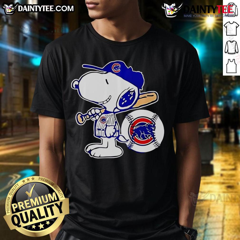 Alt Text: Cute Snoopy Minnesota Twins baseball t-shirt featuring a playful design perfect for fans and casual wear.