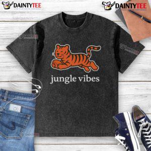 Alt Text: Awesome Jungle Vibes Run Wild Tiger washed t-shirt featuring a vibrant tiger graphic on a relaxed fit design.
