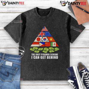 Hot Trump Tariff Pyramid Scheme T-Shirt showcasing a humorous design about tariffs and pyramid schemes.