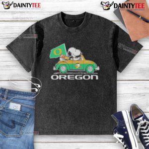 Alt Text: Official Oregon Ducks x Snoopy t-shirt featuring Snoopy and Woodstock driving a car, perfect for fans.