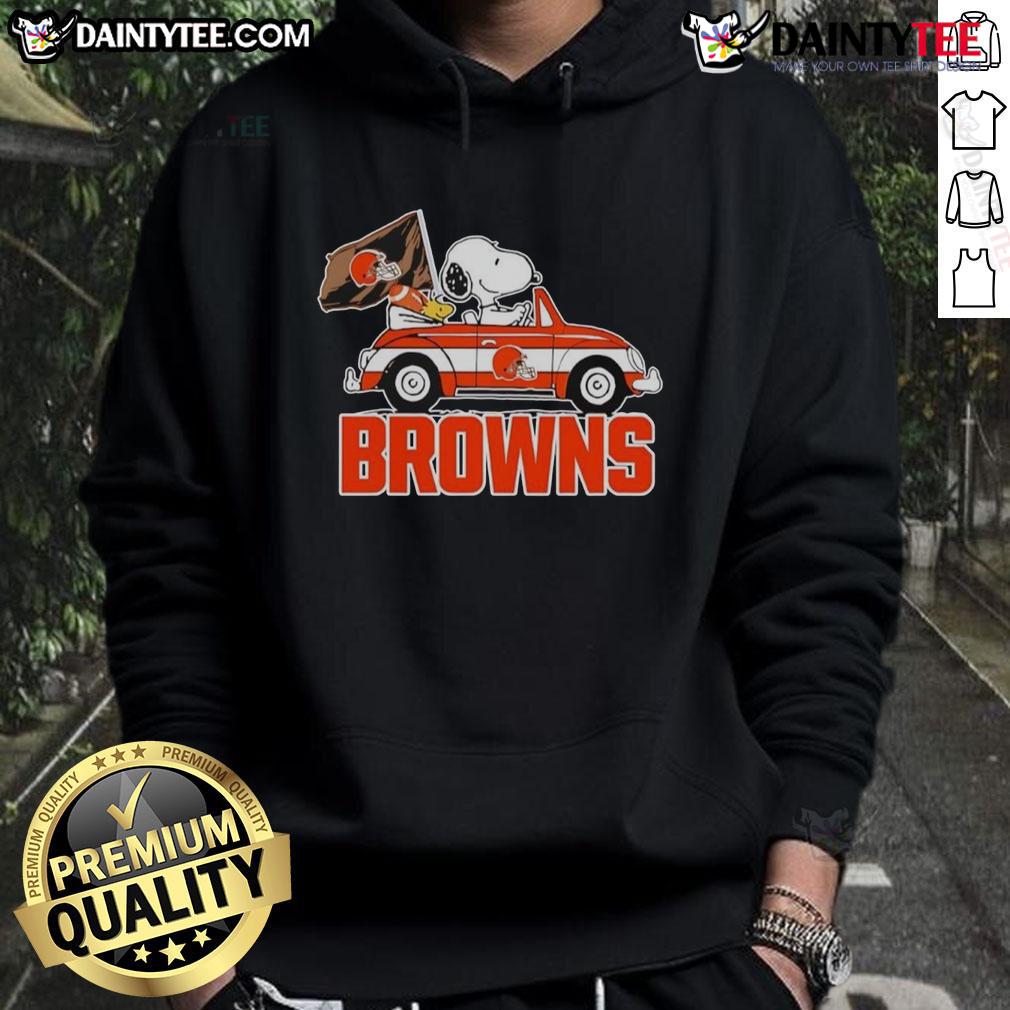 Official Snoopy and Woodstock driving a car on Cleveland Browns hoodie, perfect for fans and collectors.