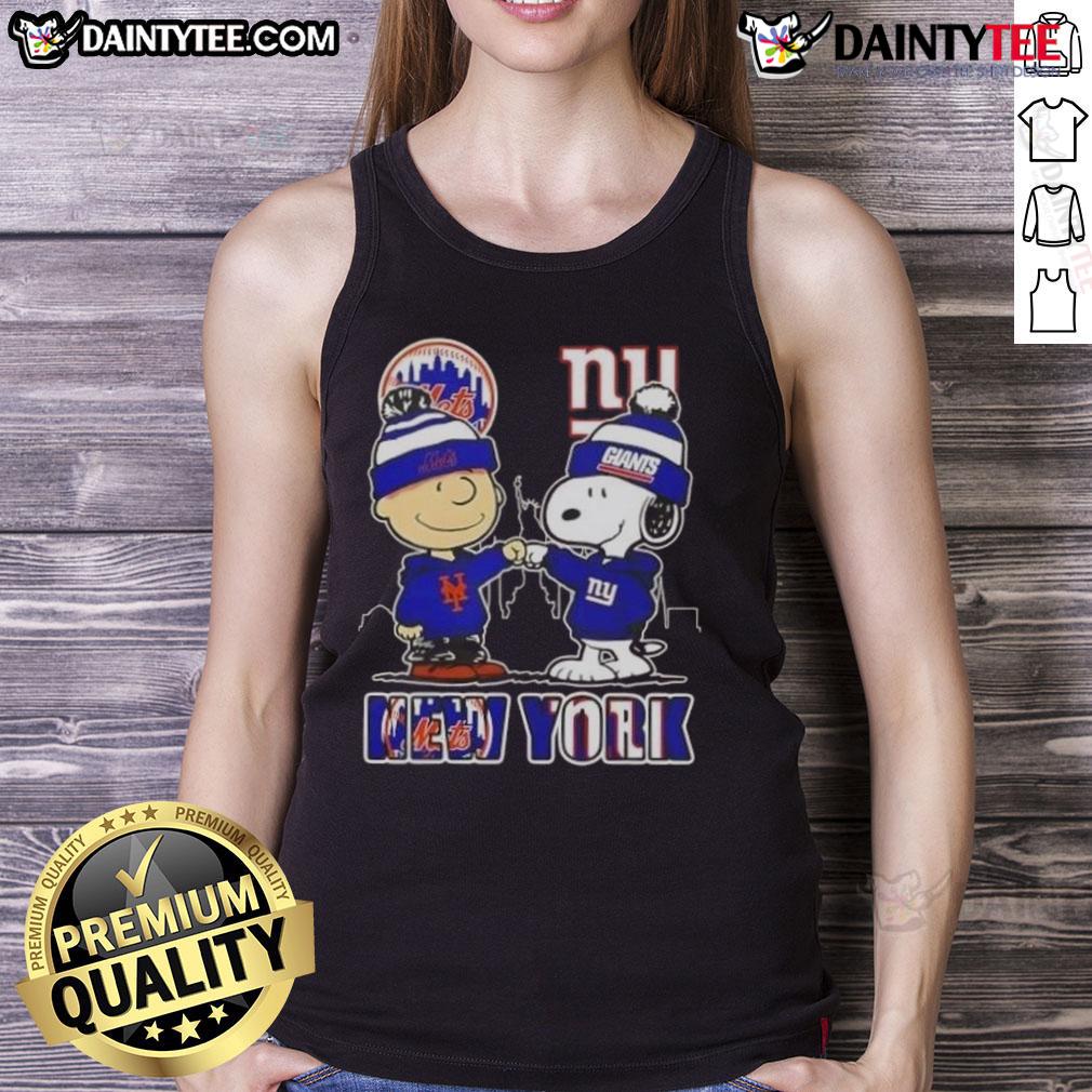 Alt Text: Awesome Snoopy X Charlie Brown New York Mets Giants skyline tank top featuring iconic characters and cityscape design.