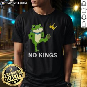 Nice No Kings Portland Frog Protest T-Shirt featuring a vibrant frog design promoting community activism.