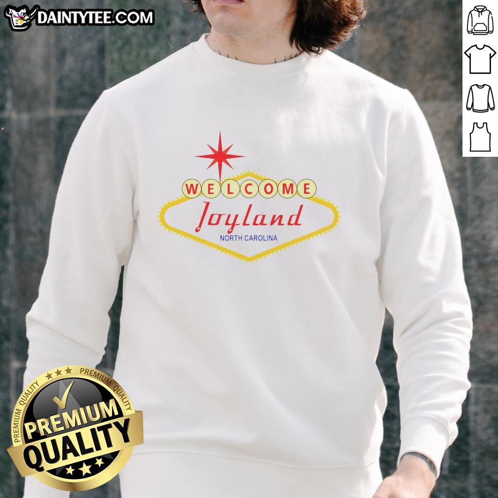 Premium Welcome Joyland Stephen King North Carolina Sweatshirt featuring a cozy design and vibrant colors for fans.