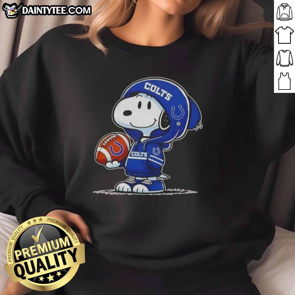 Alt Text: Happy Peanuts Snoopy wearing an Indianapolis Colts hoodie, smiling at fans while showcasing his sweatshirt.