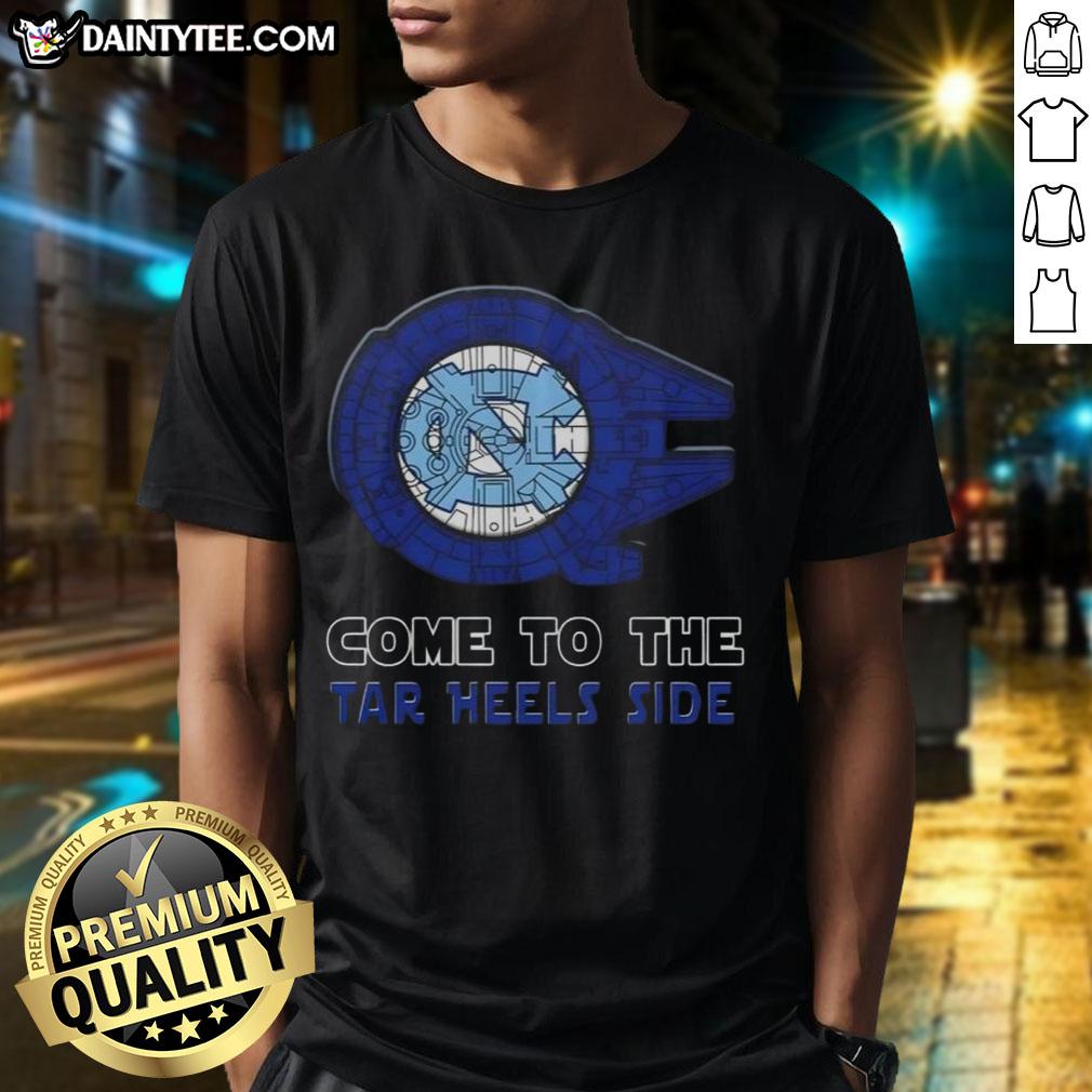 Official Star Wars Come To The North Carolina Tar Heels Side T-Shirt featuring iconic characters and team colors.