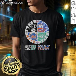 Alt Text: Awesome New York Nets, Islanders, Mets, and Jets mashup logo T-shirt showcasing NYC sports team pride.
