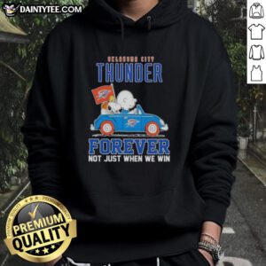 Alt Text: Awesome Snoopy and Charlie Brown driving a car, featuring Oklahoma City Thunder hoodie design, celebrating fandom.