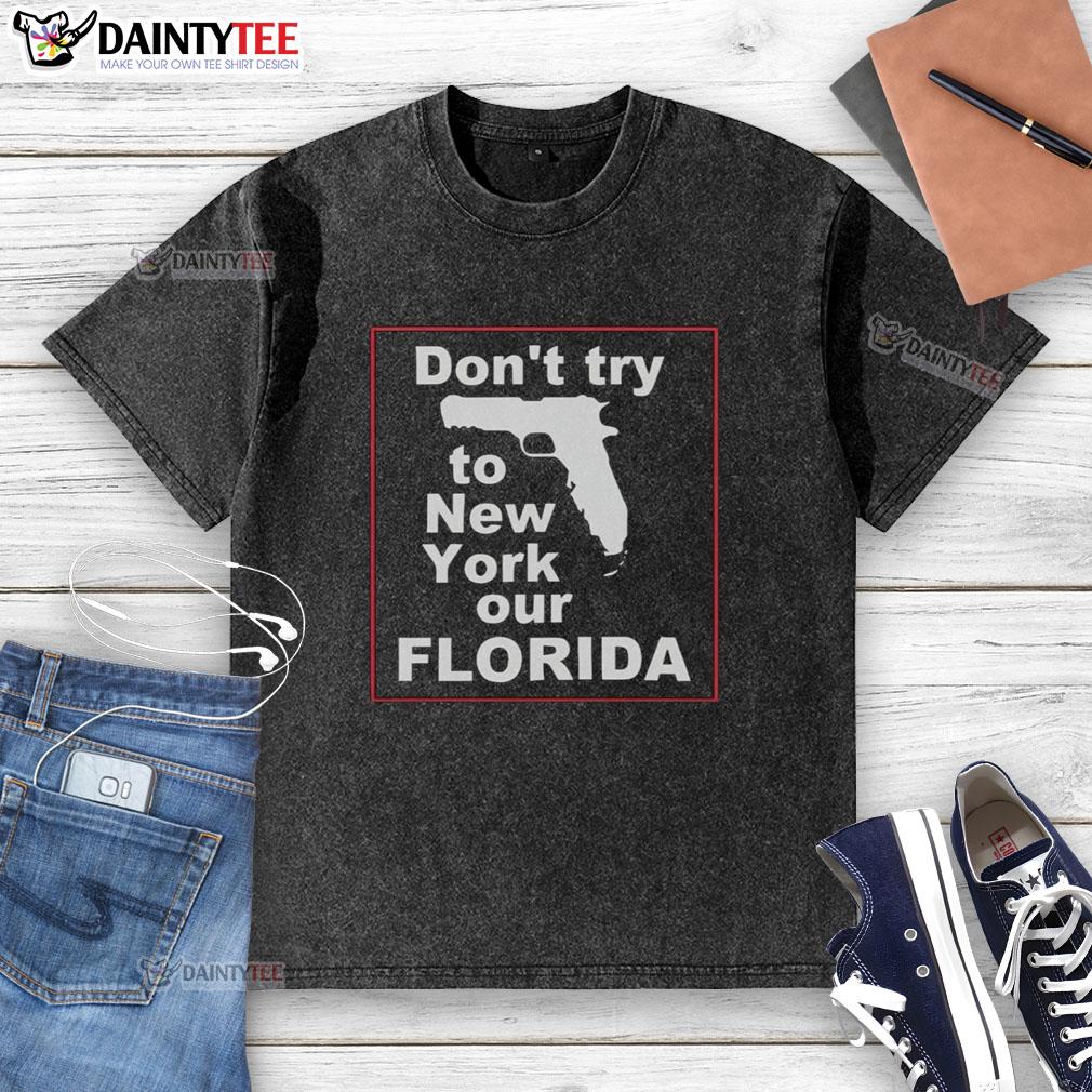 Florida washed T-shirt with 'Hot, Don't Try to New York' slogan, perfect for casual summer wear and beach outings.