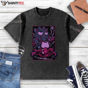 Awesome Hello Kitty kawaii washed t-shirt featuring a cute graphic design, perfect for casual outfits and fans.