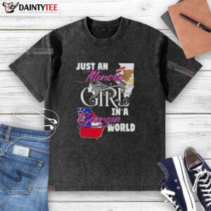Awesome Illinois girl in a Georgia world wearing a washed t-shirt, showcasing a stylish and casual look.