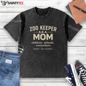 Joyful zoo keeper mom in a washed T-shirt, surrounded by children and animals, showcasing a fun family day at the zoo.