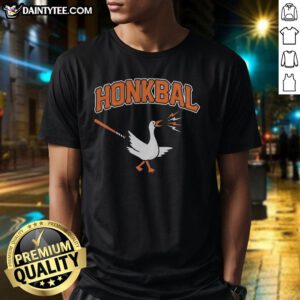 Nice Honkbal Goose Baseball Netherlands Dutch T-Shirt featuring a playful goose design perfect for baseball fans.