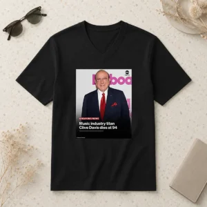 Pretty Music Industry Titan Clive Davis Dies At 94 V Neck Shirt in classic black with short sleeves and soft fabric